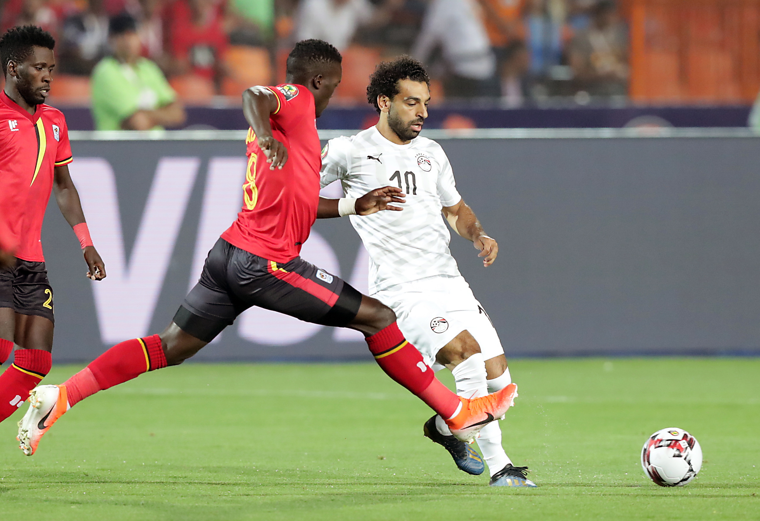 加纳队苦战乌干达挺进非洲国家杯四强