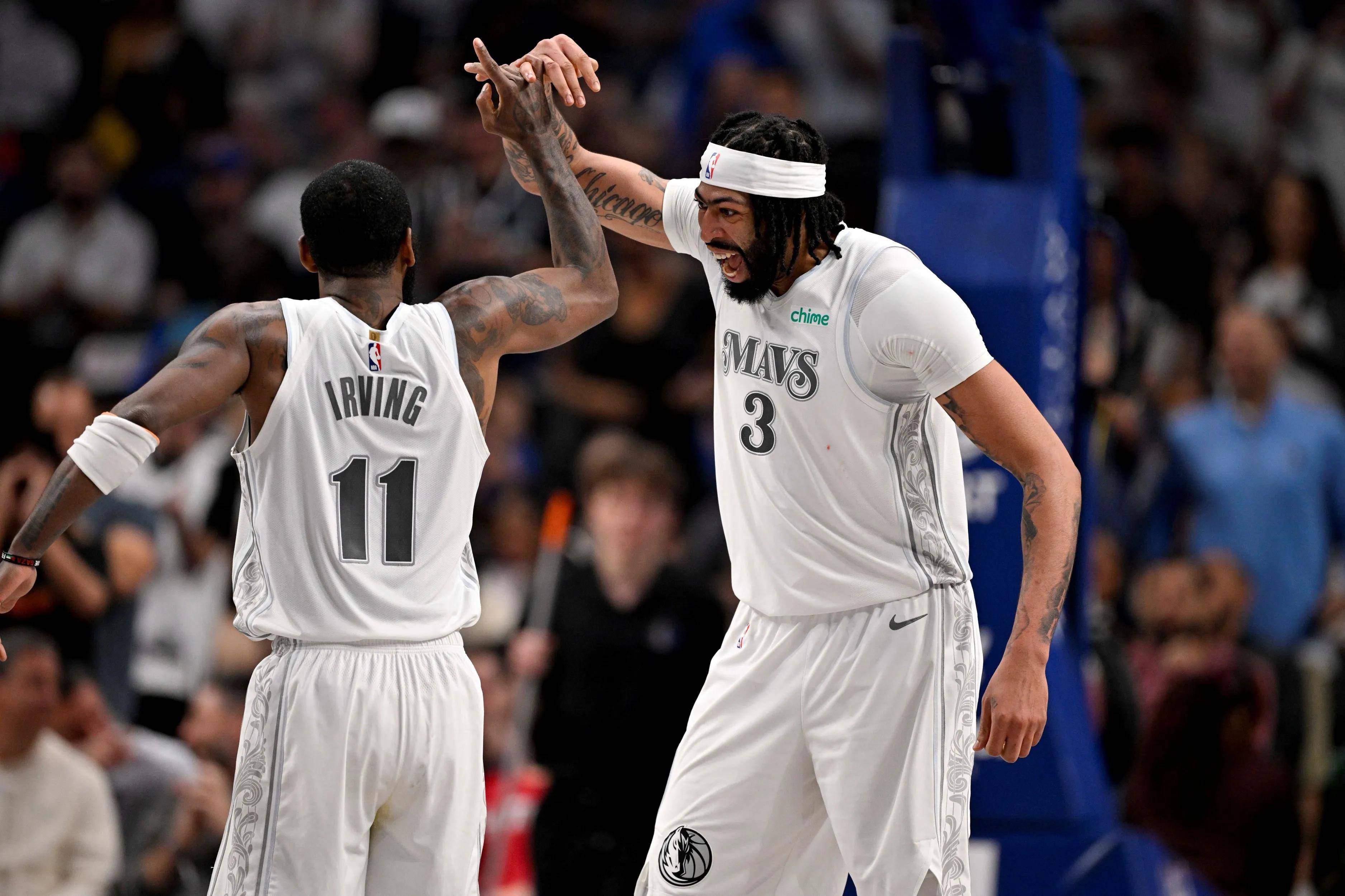  浓眉哥回归赛场，回归赛场首场状态亮眼，塞尔维亚队观众沸腾！